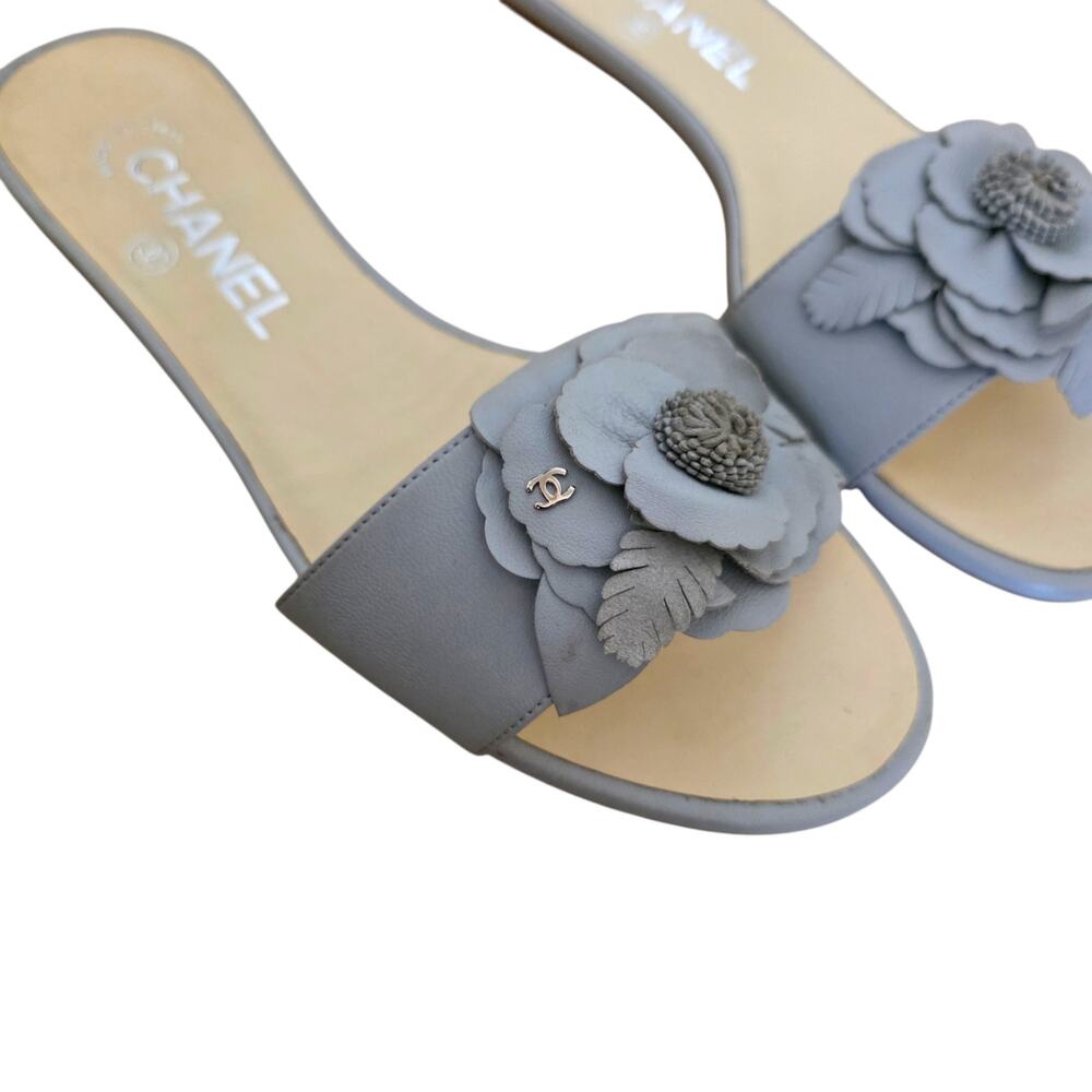 Chanel Blue Gray Leather CC Logo Camellia Flat Slide Sandals IT 36 US 5.5 - Picture 4 of 12